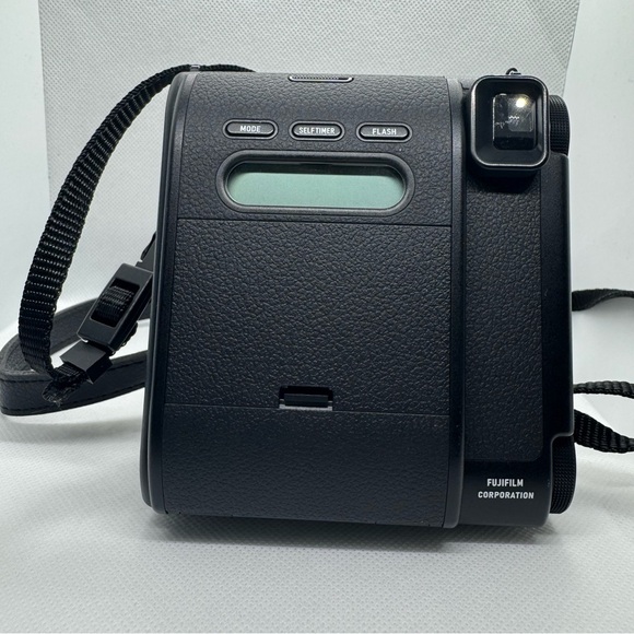 Fujifilm Instax Mini 99 Instant Film Camera - Picture 3 of 16